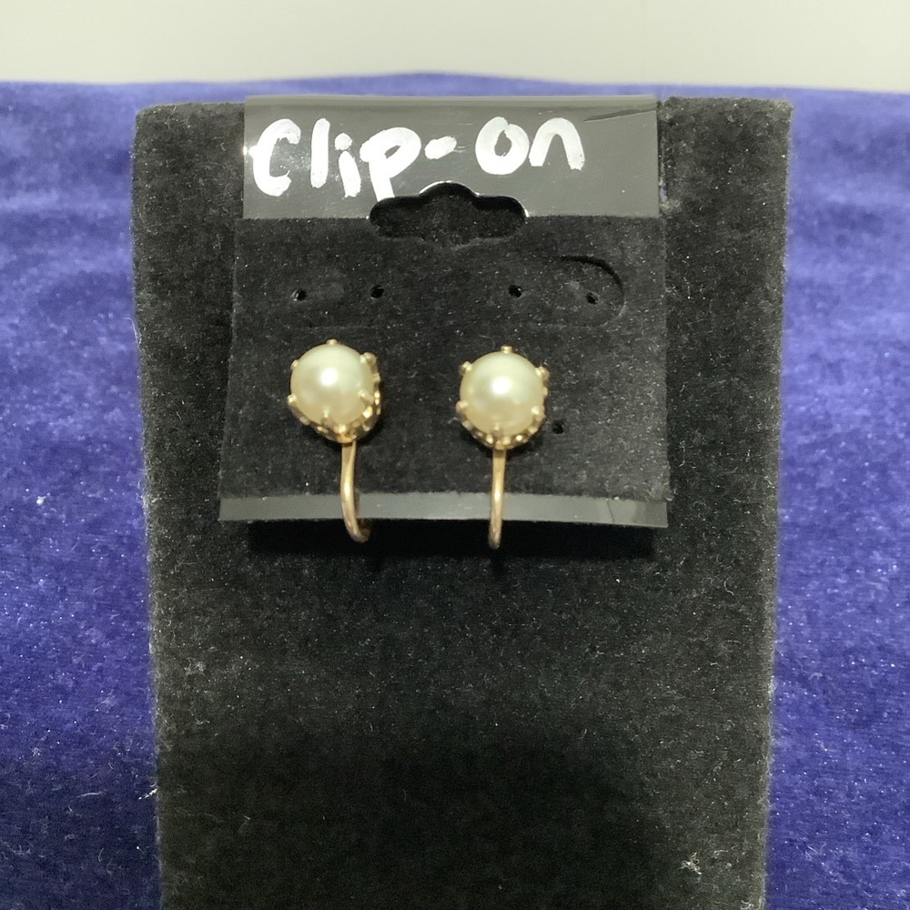 Vintage 12K Gold Filled Pearl Earrings Screw Back Studs JMS 1/20 12K GF